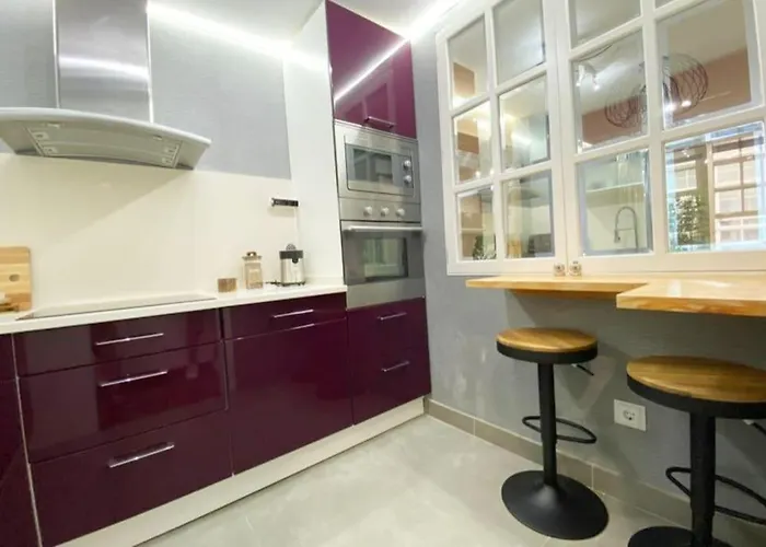 Apartamento 2h 2b En El Centro Con Garaje * Ла-Корунья